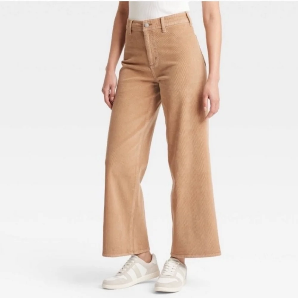 Women's High-Rise Corduroy Sailor Wide Leg Ankle Jeans Universal Thread Brown 17 - Picture 1 of 15